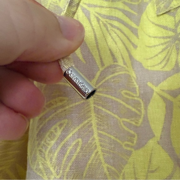 Calvin Klein Straight Leg Tropical Leaves Yellow Tan Pull-On Pants Elastic Tie - Picture 2 of 7